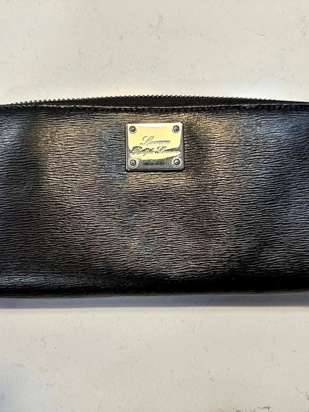 Michael Kors Jet Set Travel Black Zip-Around Wallet